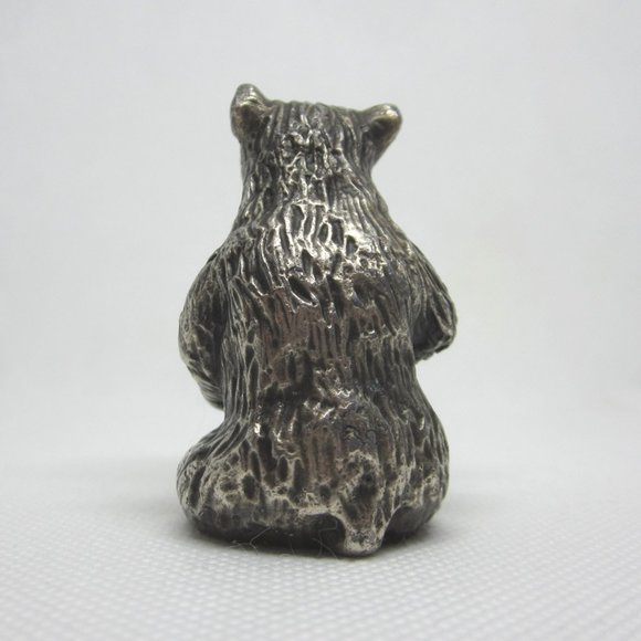 Ampersand Pewter Bear with Honey Pot miniature pewter figurine - Picture 4 of 7